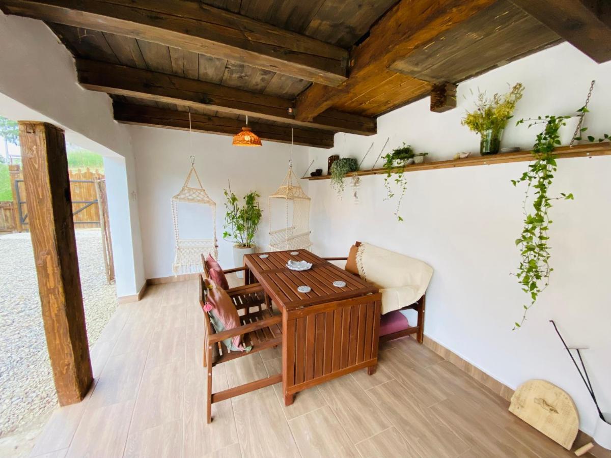 Slow Living Cottage, Dobolii De Sus Экстерьер фото