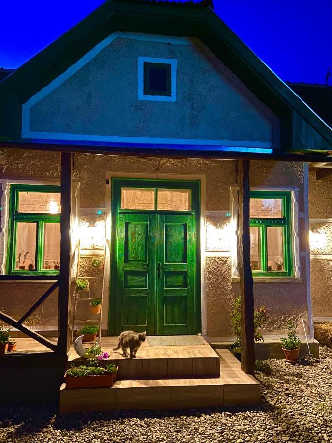 Slow Living Cottage, Dobolii De Sus Экстерьер фото
