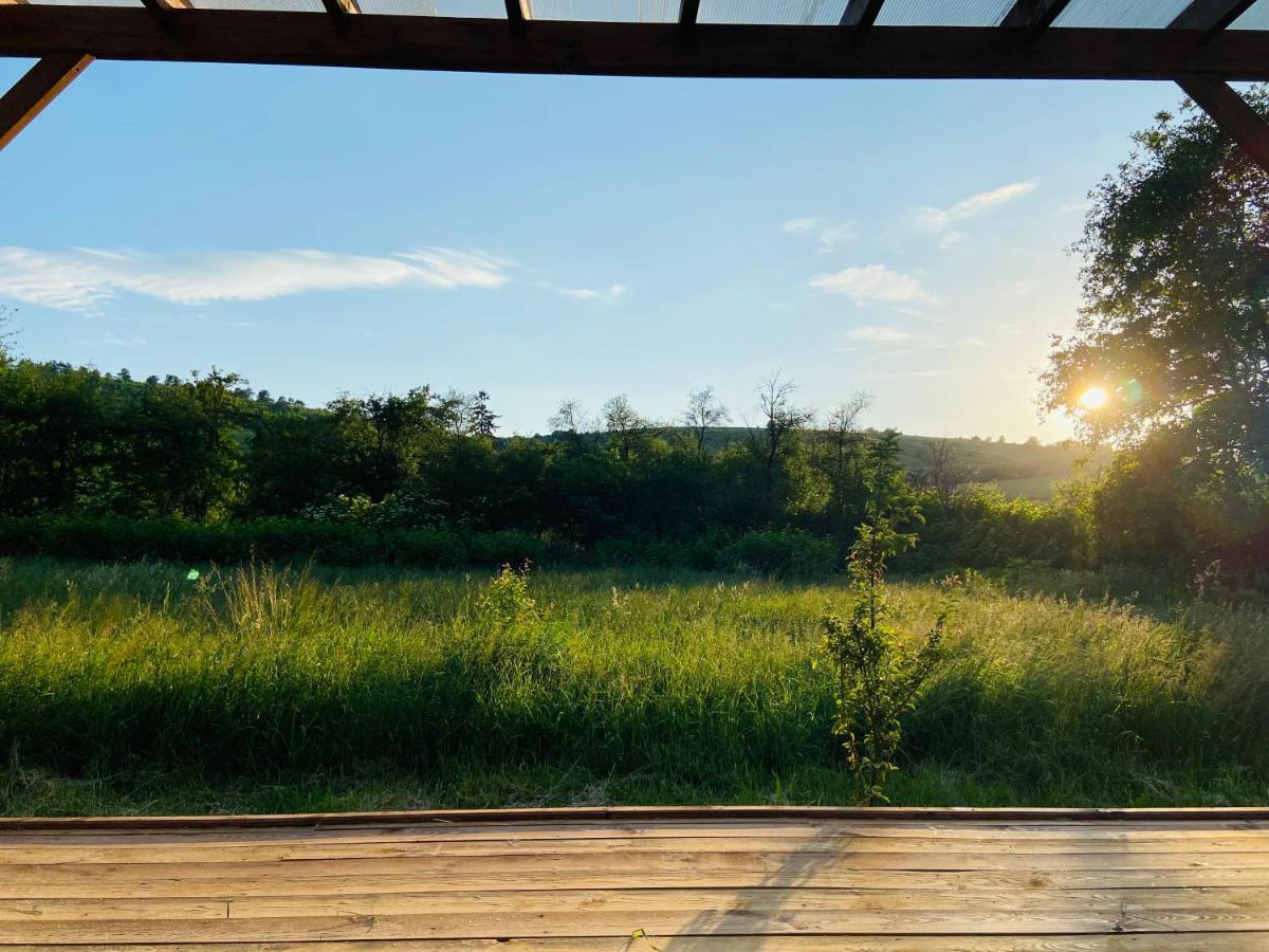 Slow Living Cottage, Dobolii De Sus Экстерьер фото